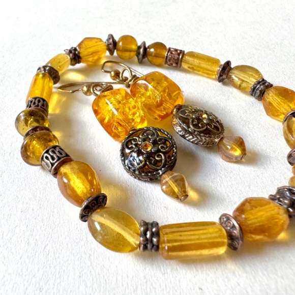 Citrus Earring, Bracelet Set - Picture 3 of 6